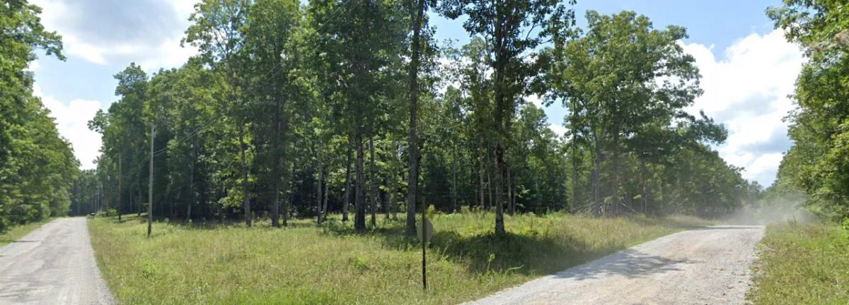 Decorative background for Double Lot at Lake Tansi Village, Crossville, Tennessee – 1/2 Acre Total, Build Your Next Home (Cumberland County) image 5