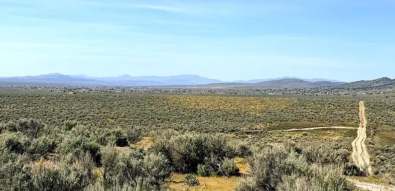 BUILD • FARM • RANCH • LIVE FREE — 1.13 BEAUTIFUL ACRES IN ELKO COUNTY, NEVADA WITH BIG MOUNTAIN VIEWS & NO HOA!. APN: 031-023-016 - Image 2