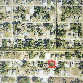 Duplex Zoned Lot With Seller Finance Option in Lee County, FL