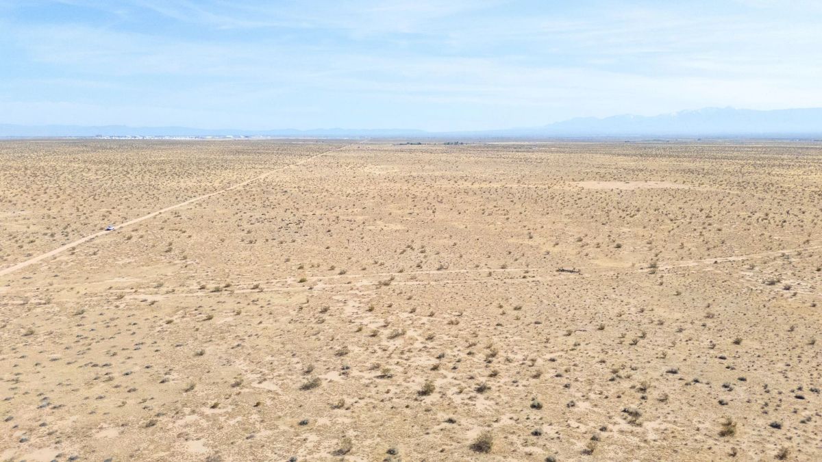 Need Big Desert Space? Here’s 10 Acres in Adelanto California – No HOA, No Hassles - Image 4