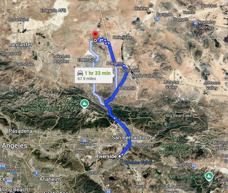 Decorative background for Panoramic Mountain Views + Power — 4.76 Acres in Adelanto, CA image 15