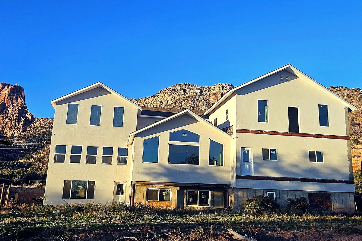 Red-Rock Views by BLM Land, .88 Acre Home, Seller Financing - Image 2