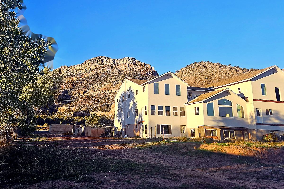 Decorative background for Red-Rock Views by BLM Land, .88 Acre Home, Seller Financing image 6