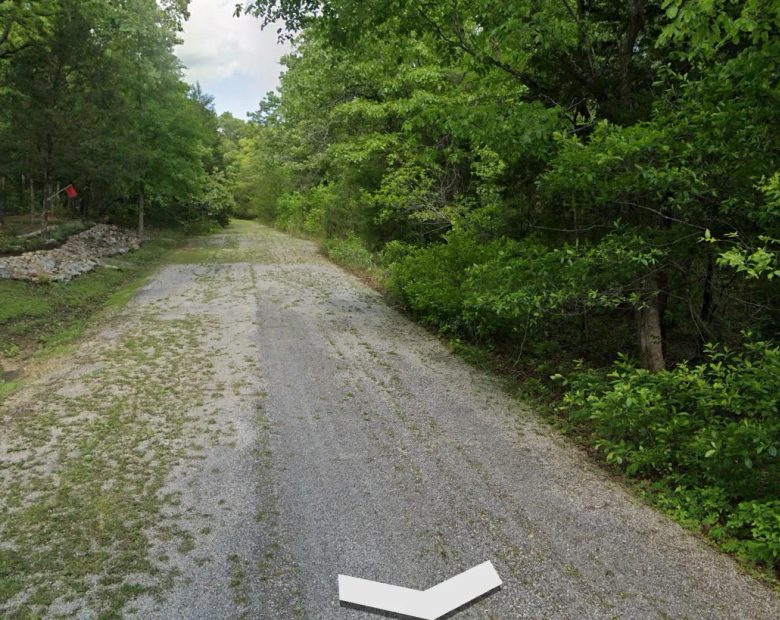 Your own cal-de-sac home in Izard County, AR