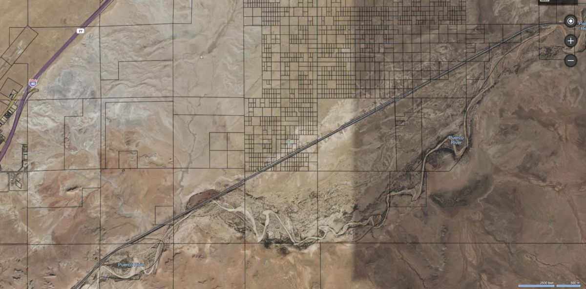 Decorative background for Sun Valley AZ 1.25 Acres, Close to I-40 and Holbrook, Finance $90/mo image 23