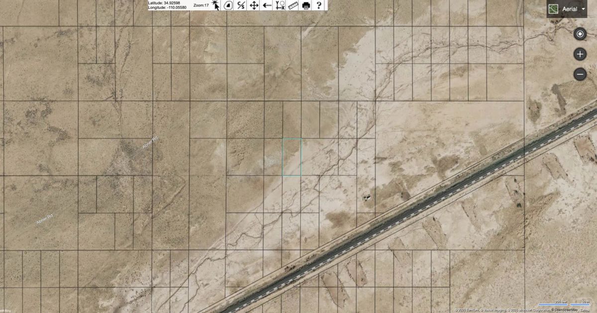 Decorative background for Sun Valley AZ 1.25 Acres, Close to I-40 and Holbrook, Finance $90/mo image 24