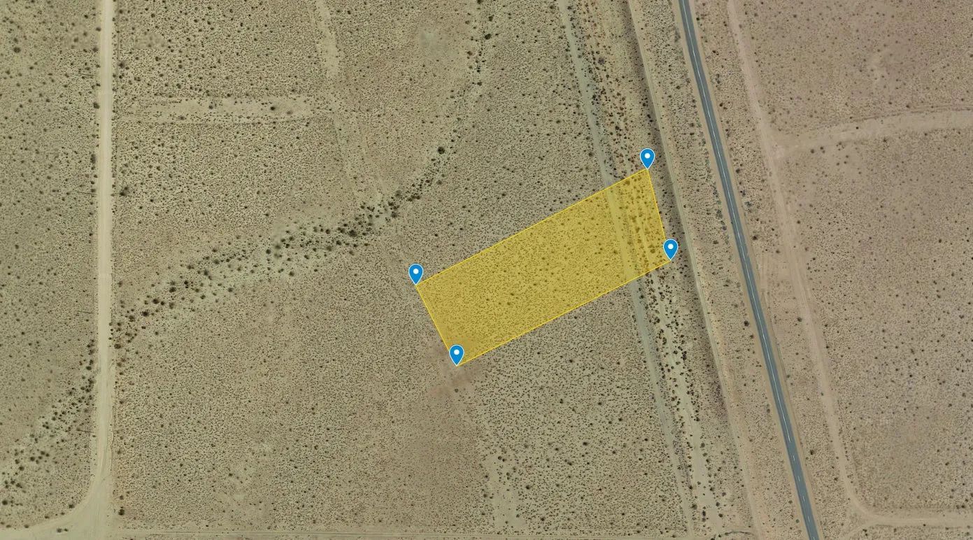 2.47 Acres in Kern County, CA in Kern County, CA