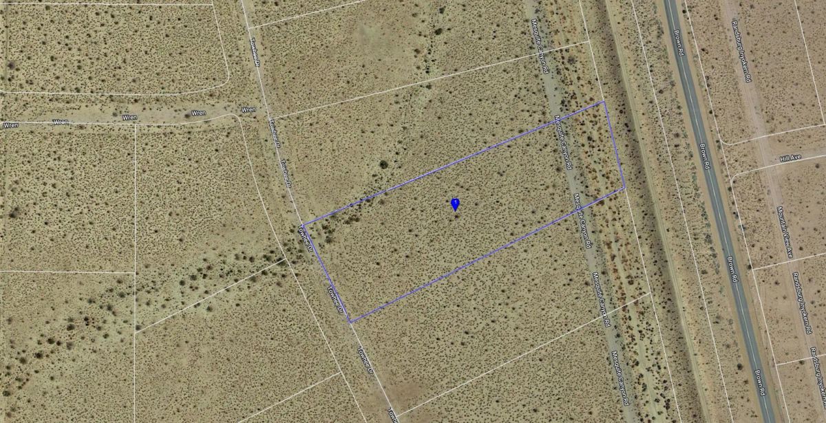 Decorative background for 2.47 Acres in Kern County, CA image 10