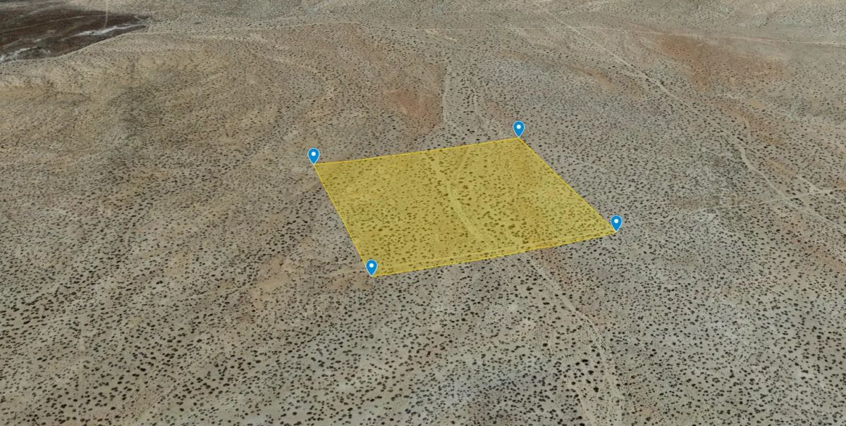 Decorative background for 40 Acres in Kern County, CA image 16