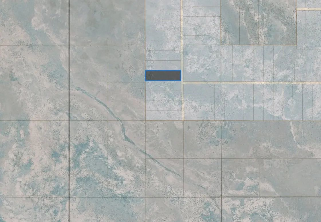 Decorative background for 10 Acres in Luna County, NM image 7