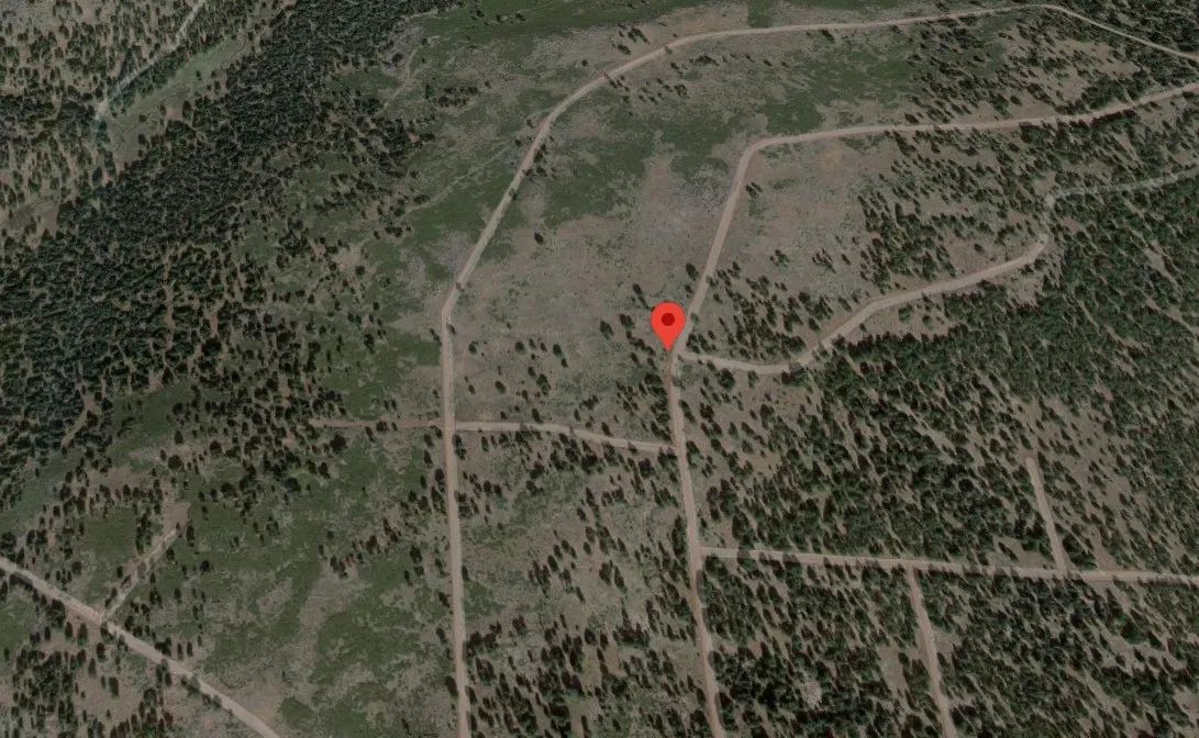 Decorative background for 0.95 Acres in California Pines, Modoc County, CA image 8