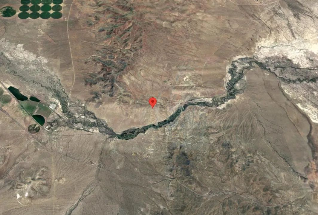 Decorative background for 5 Acres in the foothills of Humboldt County, NV image 14