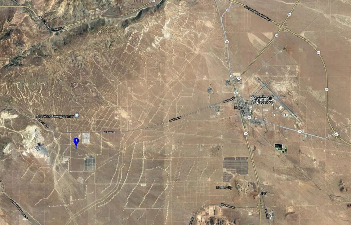 Decorative background for 2.5 Acres near Mojave, Kern County, CA image 5