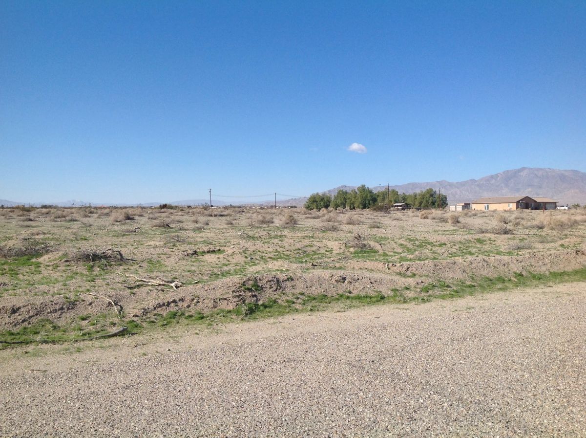 Decorative background for 0.23 Acre Lot in Salton City, Imperial County California image 9