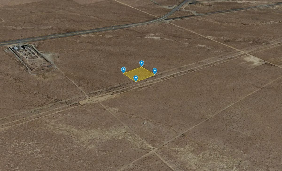 Decorative background for 2.5 Acres in Kern County, CA image 15