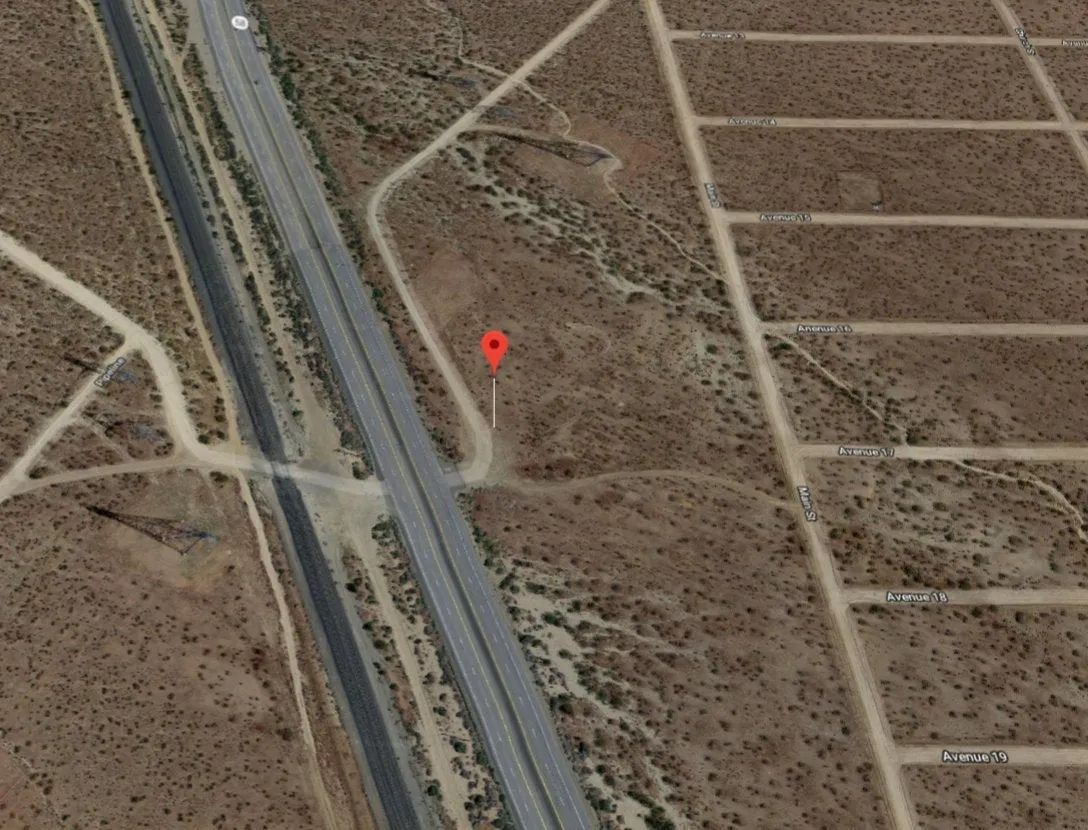 Decorative background for 2.54 Acres in Kern County, CA image 10