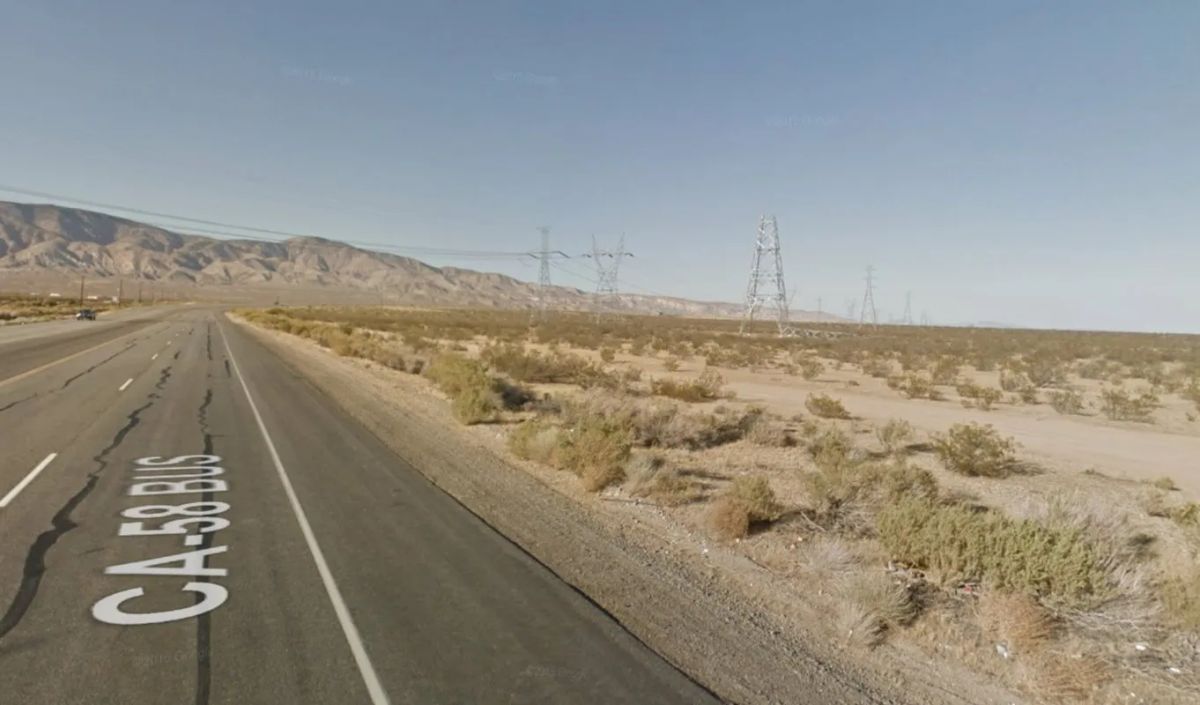 Decorative background for 2.54 Acres in Kern County, CA image 11