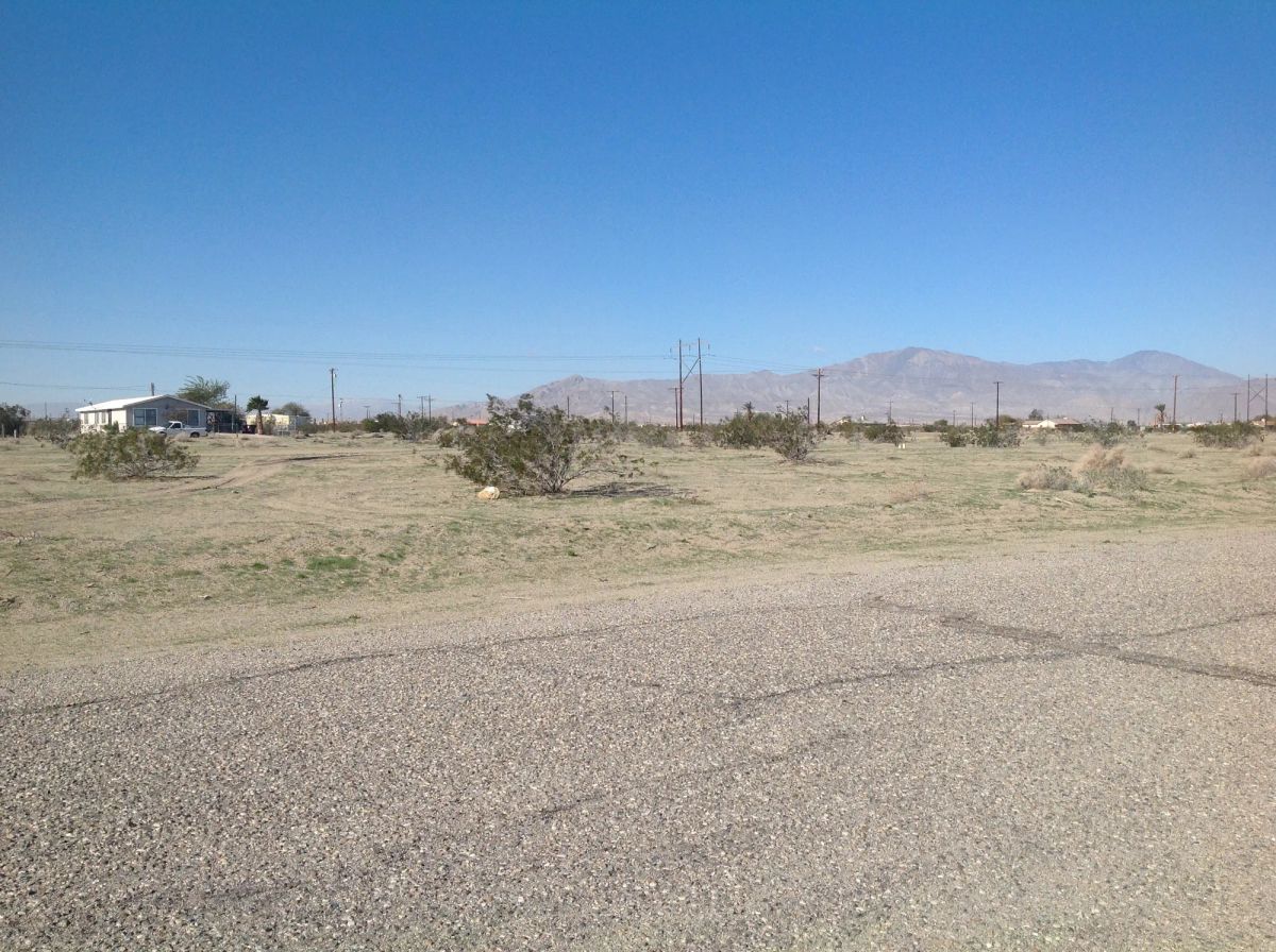 Decorative background for 0.23 Acre Lot in Salton City, Imperial County California image 14