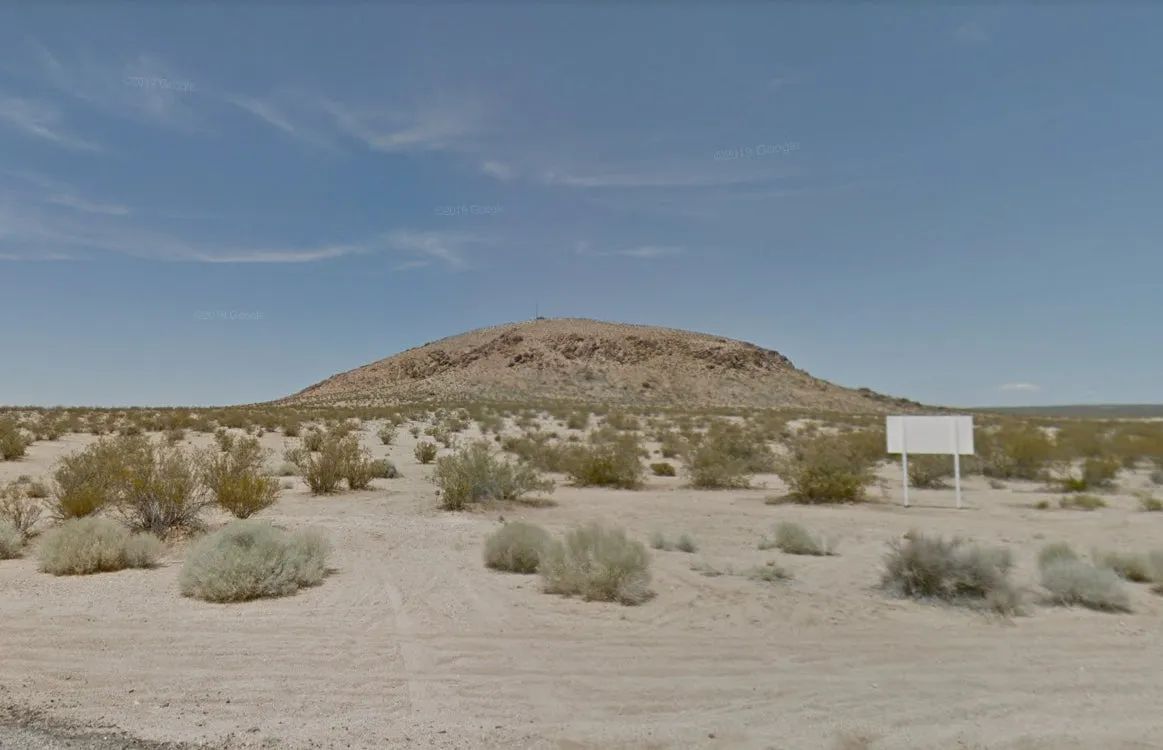 Decorative background for 0.19 Acre Residential lot in California City, Kern County, CA image 8