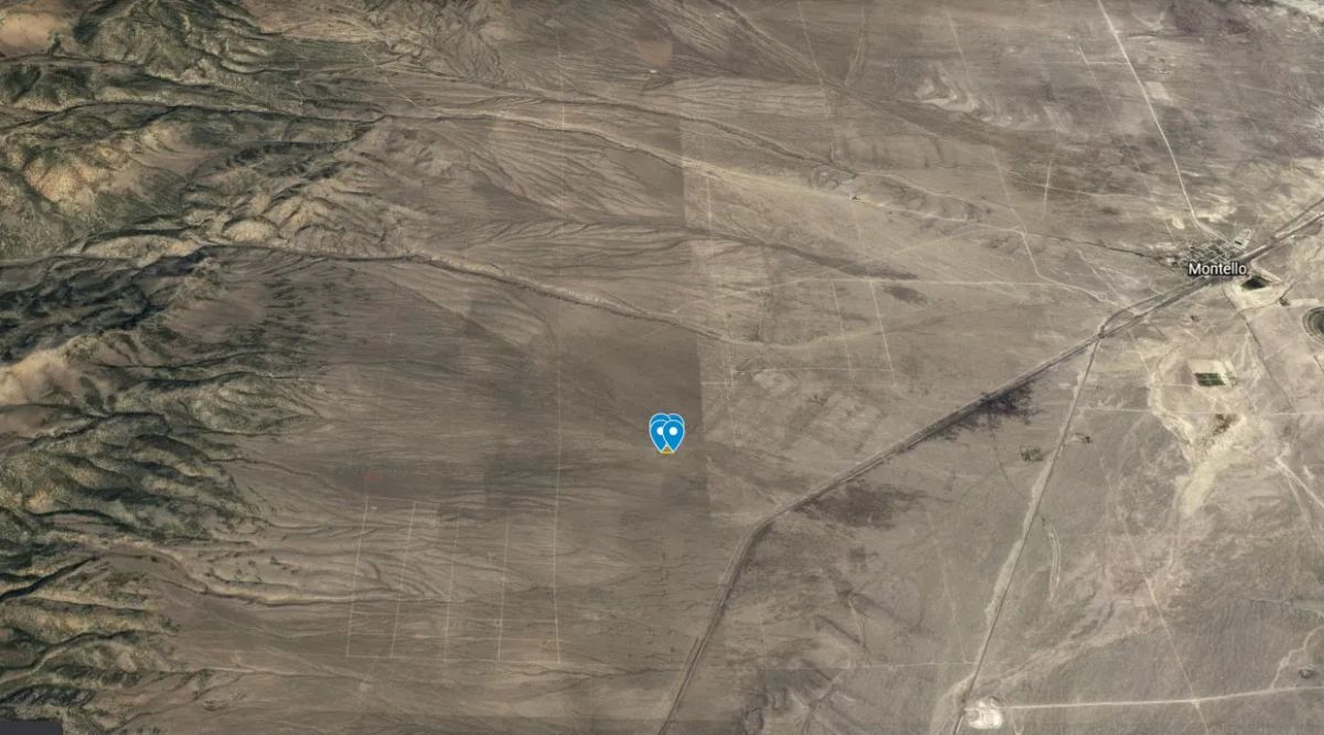 Decorative background for 2.27 Acres in Elko County, Nevada image 8