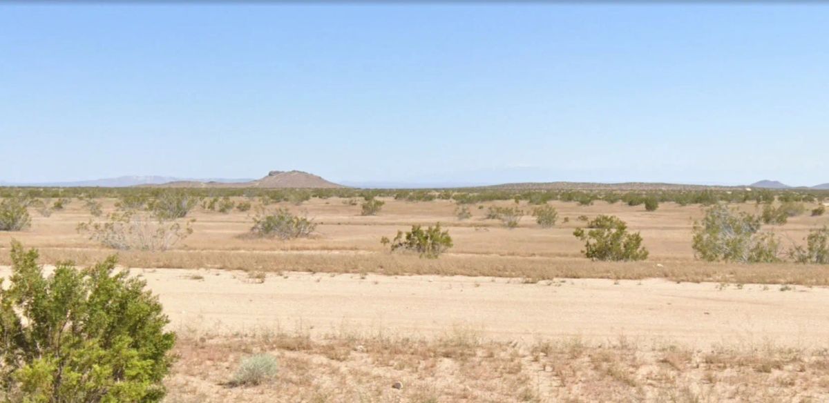 0.21 Acre Residential lot in California City, Kern County, CA - Main image