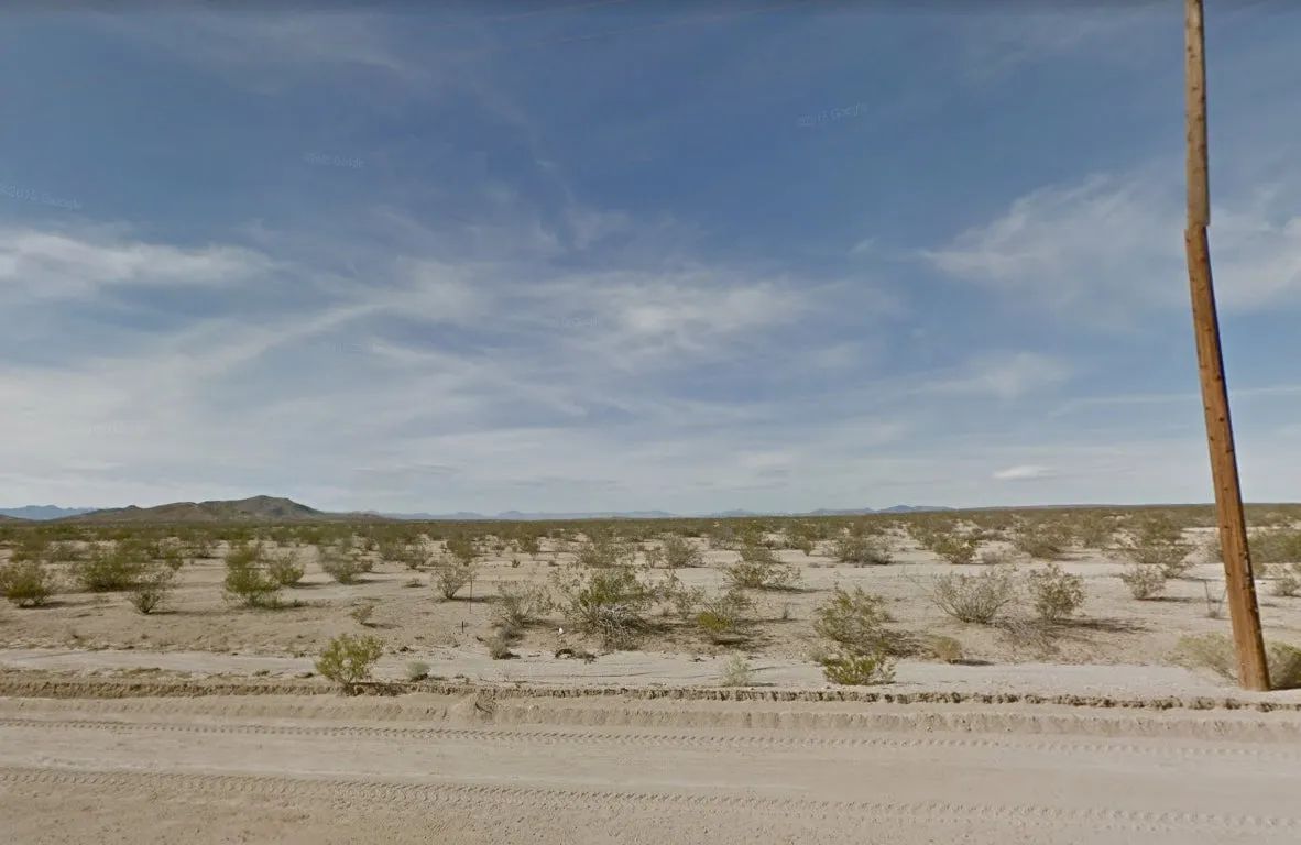 Decorative background for 0.20 Acre Residential lot in California City, Kern County, CA image 7