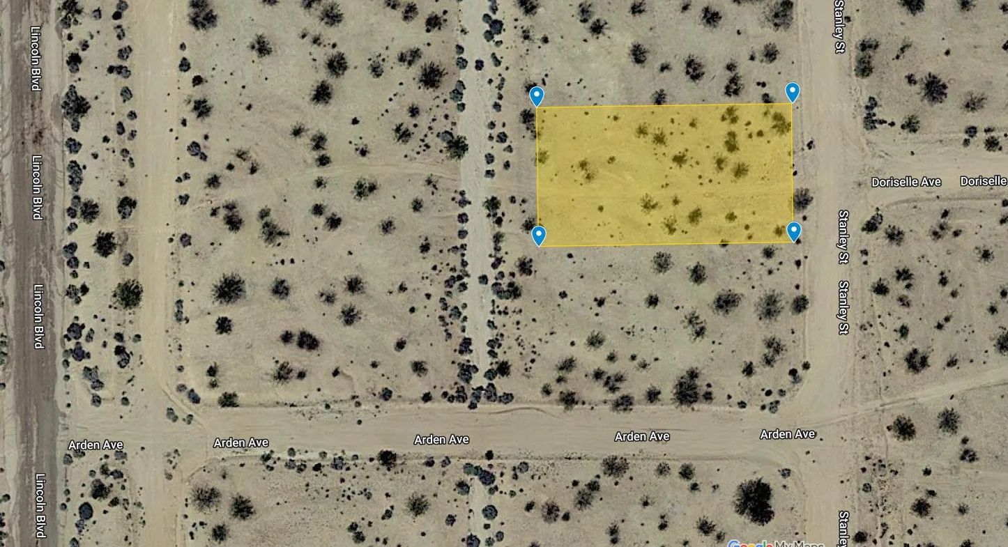 0.27 Acre Residential lot in California City, Kern County, CA in Kern County, CA