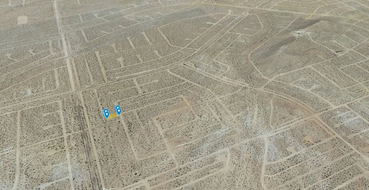 Decorative background for 0.27 Acre Residential lot in California City, Kern County, CA image 15