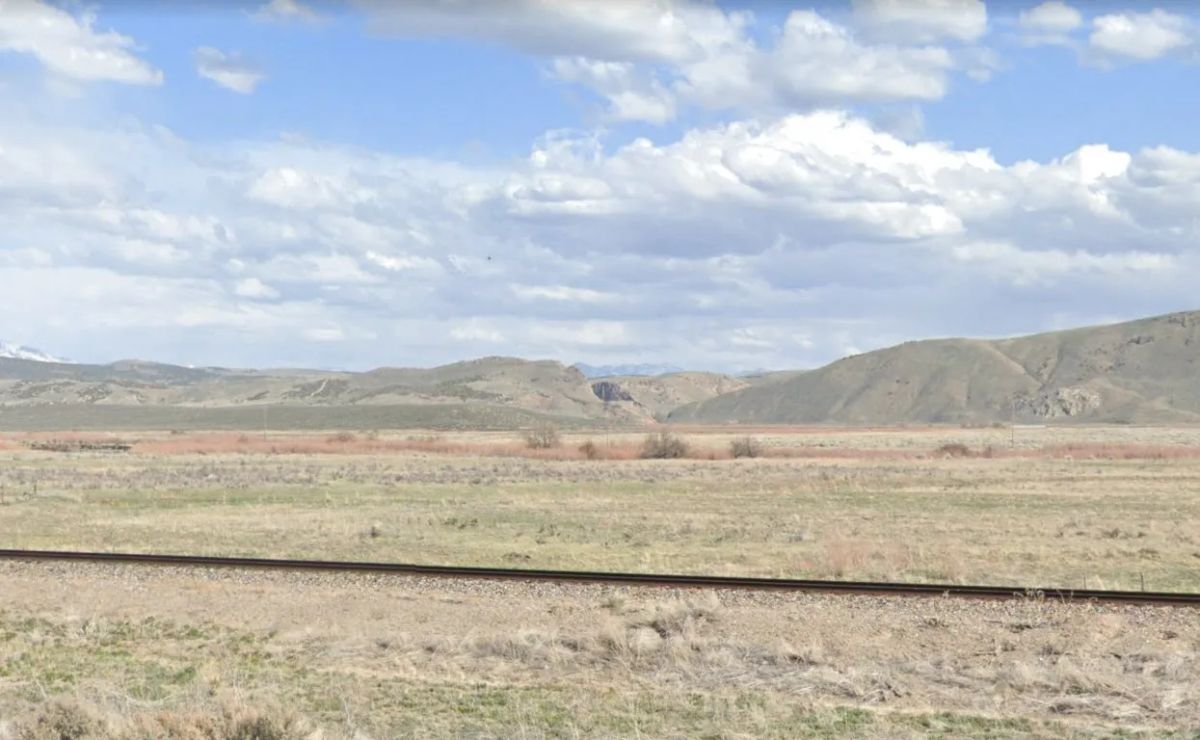 Decorative background for 1.14 Acres in Elko County, Nevada image 5
