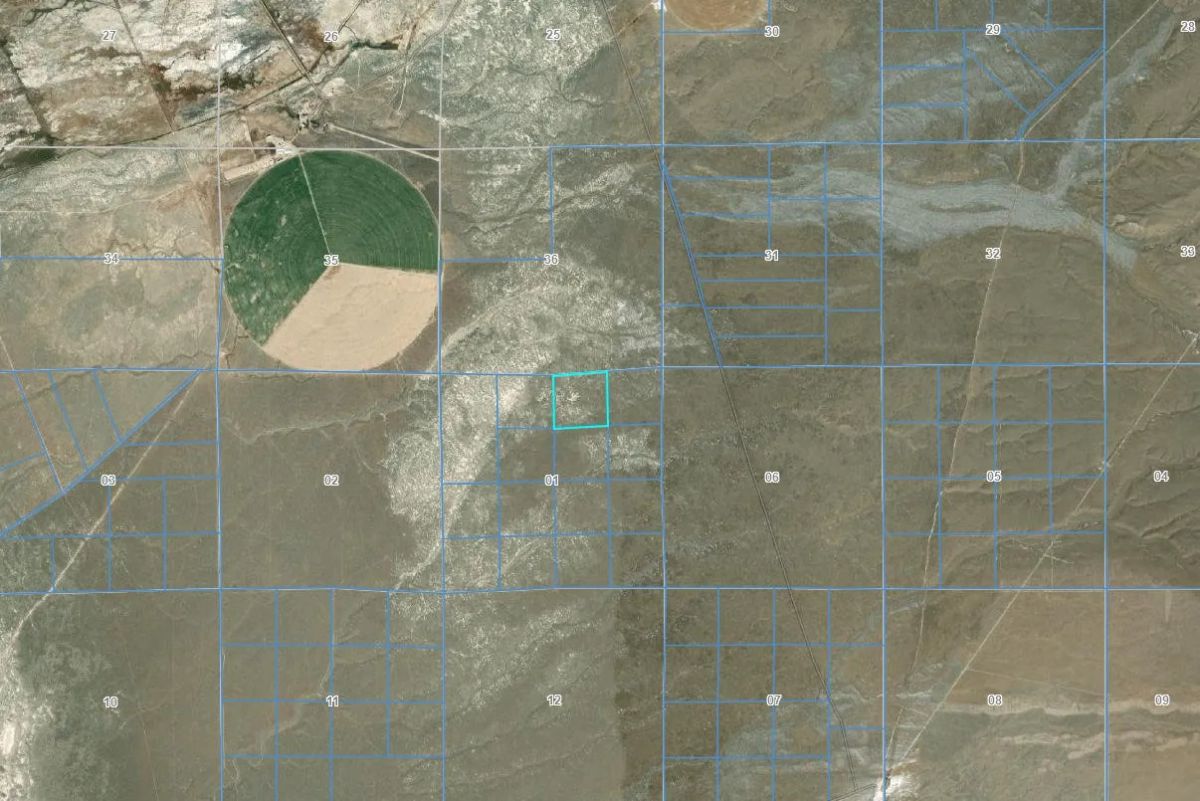 Decorative background for 37.64 Acre in Humboldt County, NV image 6