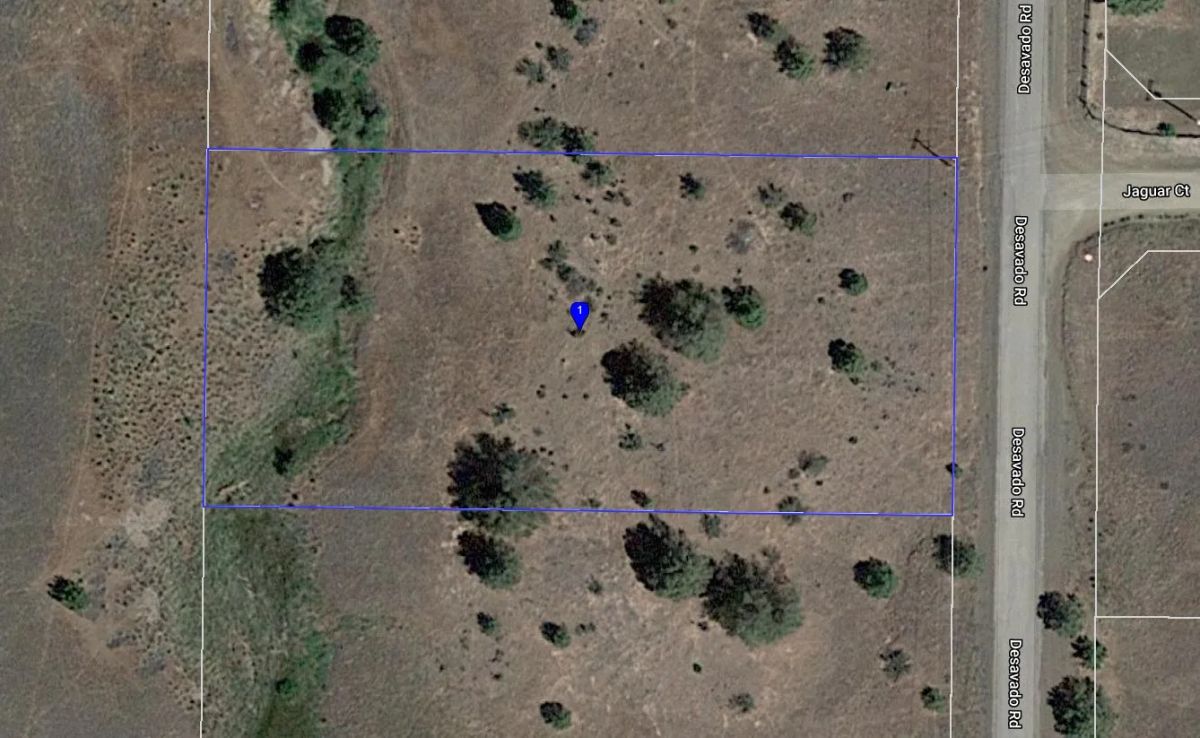 Decorative background for 1.02 Acres in KCRE Near the Klamath River, Siskiyou County, CA image 5