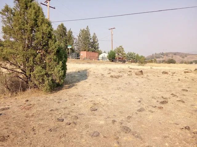 Decorative background for 1.02 Acres in KCRE Near the Klamath River, Siskiyou County, CA image 22