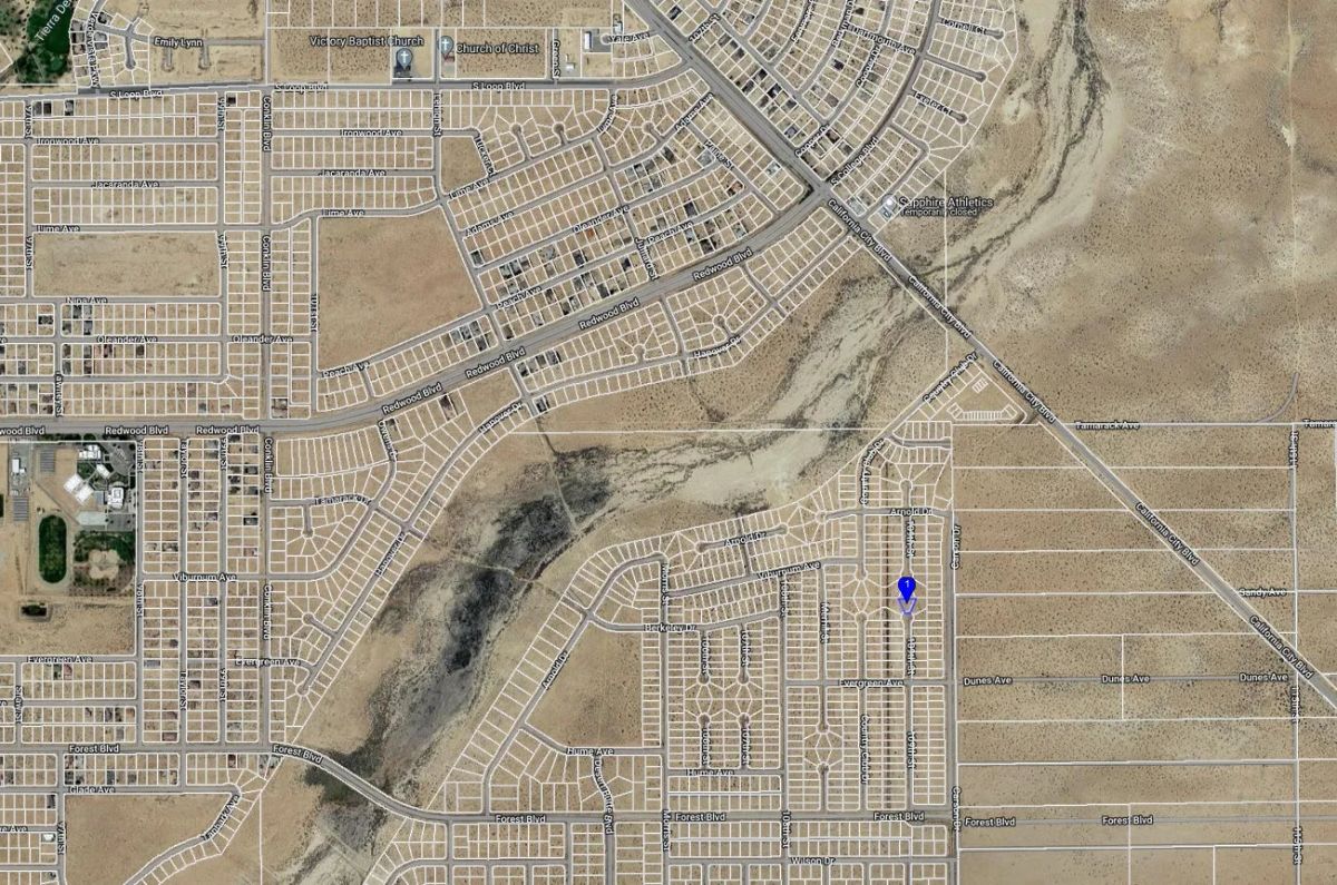 0.22 Acre Residential lot in California City, Kern County, CA - Image 3