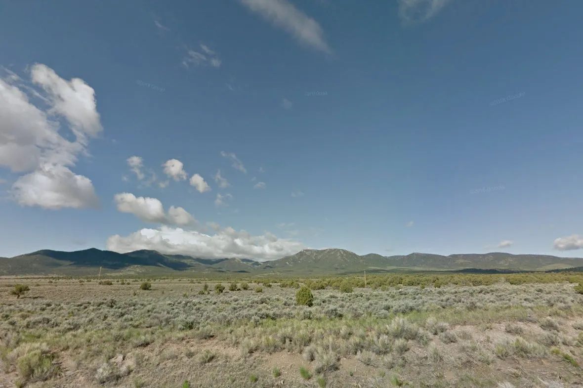 Decorative background for 1.03 Acres in Elko County, Nevada image 25