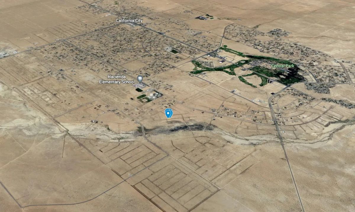 Decorative background for 0.23 Acre Residential lot in California City, Kern County, CA image 12