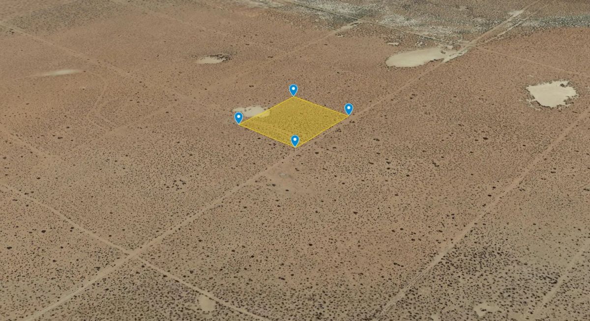 Decorative background for 2.58 Acres in Kern County, CA image 8