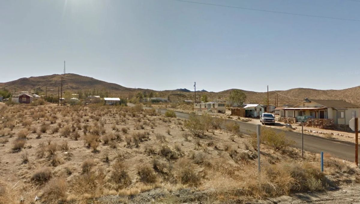 Decorative background for Rare Opportunity to own a piece of Historic Gold Rush Town, Johannesburg, Kern County, CA image 13