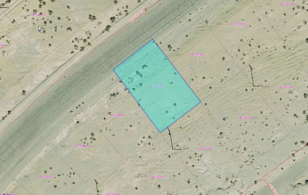 Decorative background for 0.23 Acre Lot in Salton City, California image 12