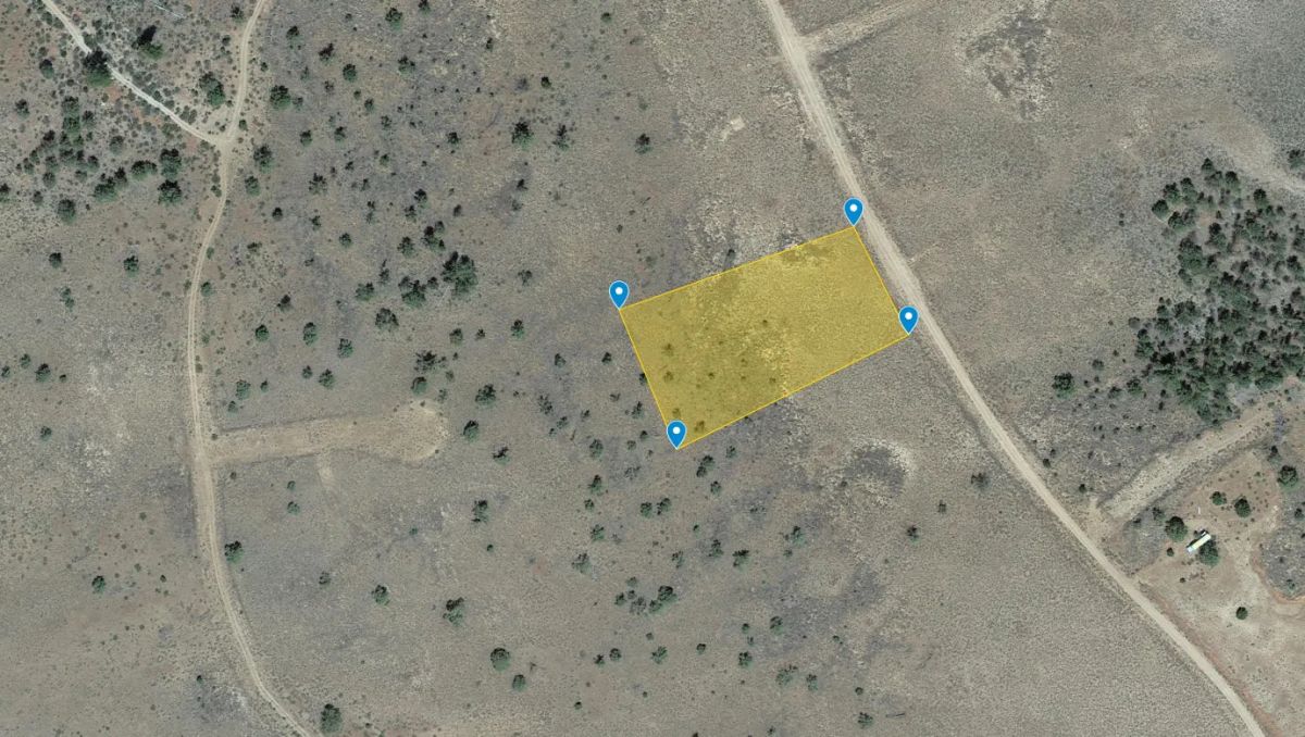 Decorative background for 1.5 Acres in Oregon Pines Subdivision, Klamath County, OR image 12
