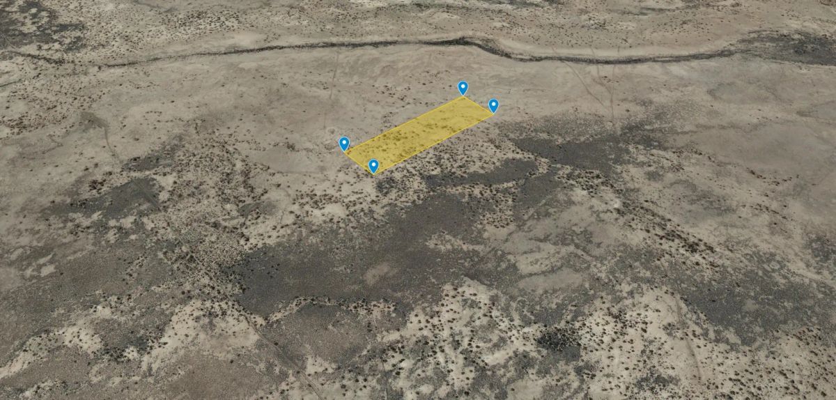 Decorative background for 10 Acres in Luna County, NM image 27