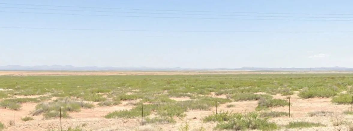 Decorative background for 10 Acres in Luna County, NM image 10