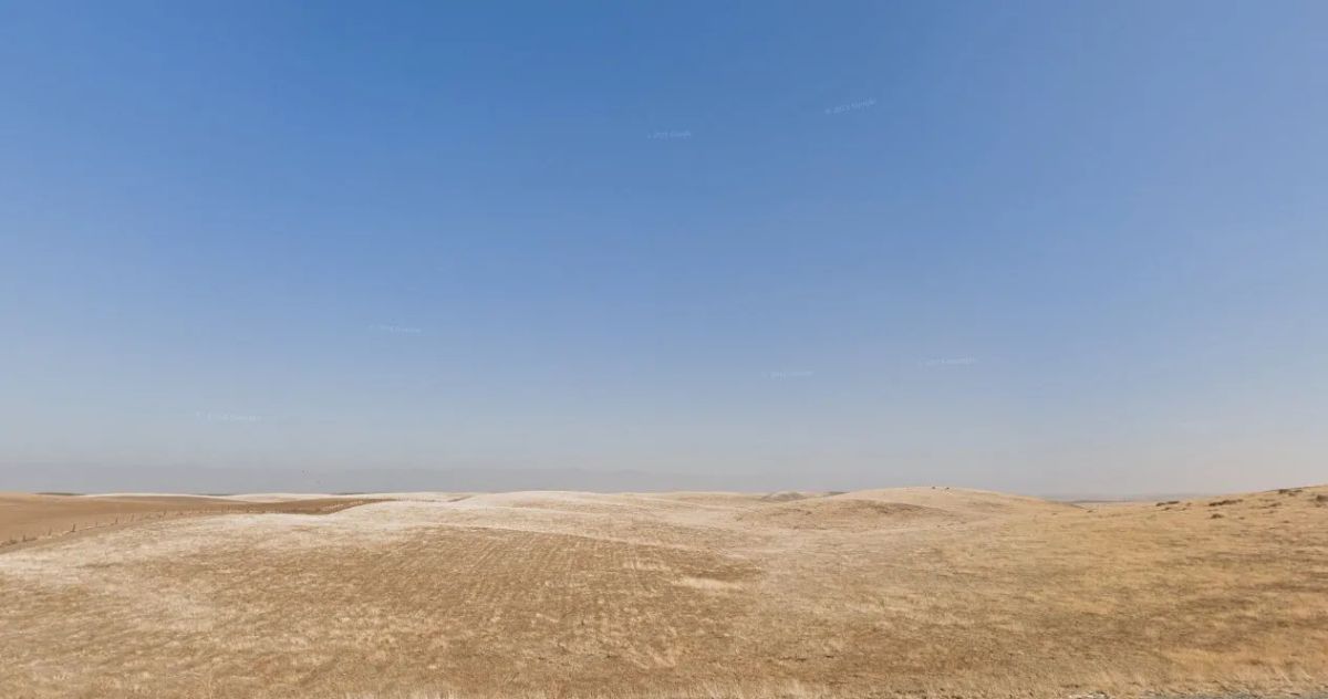 Decorative background for 4.73 Acres east of Delano in Kern County, CA image 14