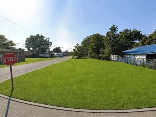 Decorative background for 0.1 Acres for Sale in Clarksdale, Mississippi image 6