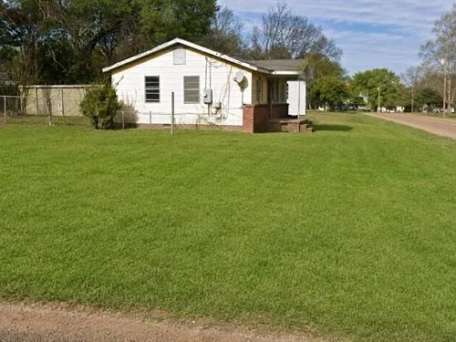 Decorative background for 0.14 Acres for Sale in Jackson, Mississippi image 13