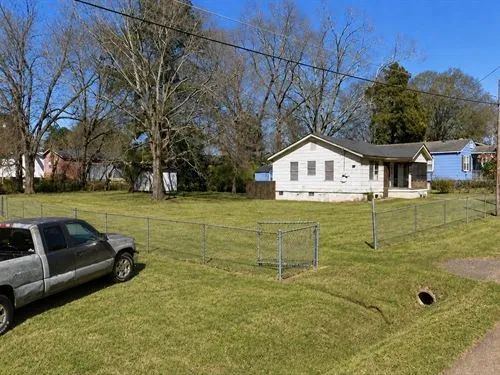 0.14 Acres for Sale in Jackson, Mississippi - Image 4