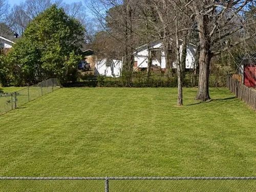 Decorative background for 0.14 Acres for Sale in Jackson, Mississippi image 10