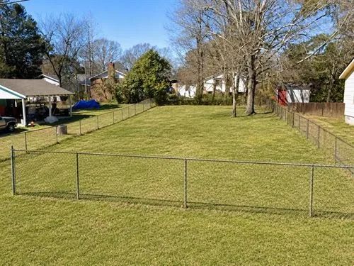 Decorative background for 0.14 Acres for Sale in Jackson, Mississippi image 14