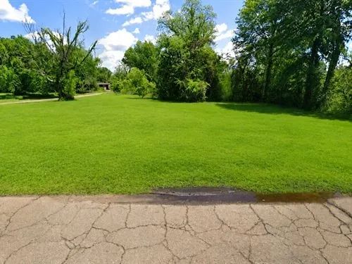 0.10 Acres for Sale in Jackson, Mississippi in Hinds County, MS
