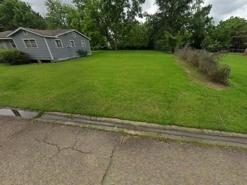 0.12 Acres for Sale in Laurel, Mississippi - Image 3