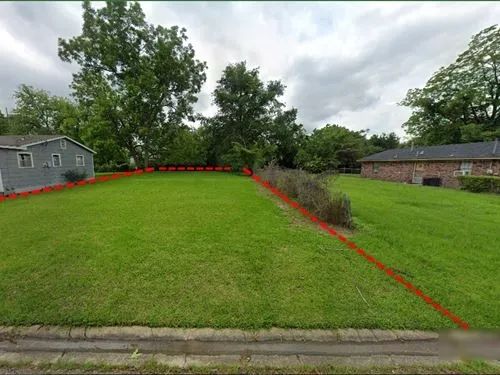 Decorative background for 0.12 Acres for Sale in Laurel, Mississippi image 12